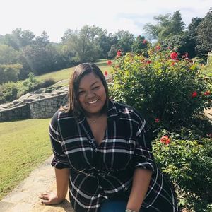 Meet your Posher, Erinn